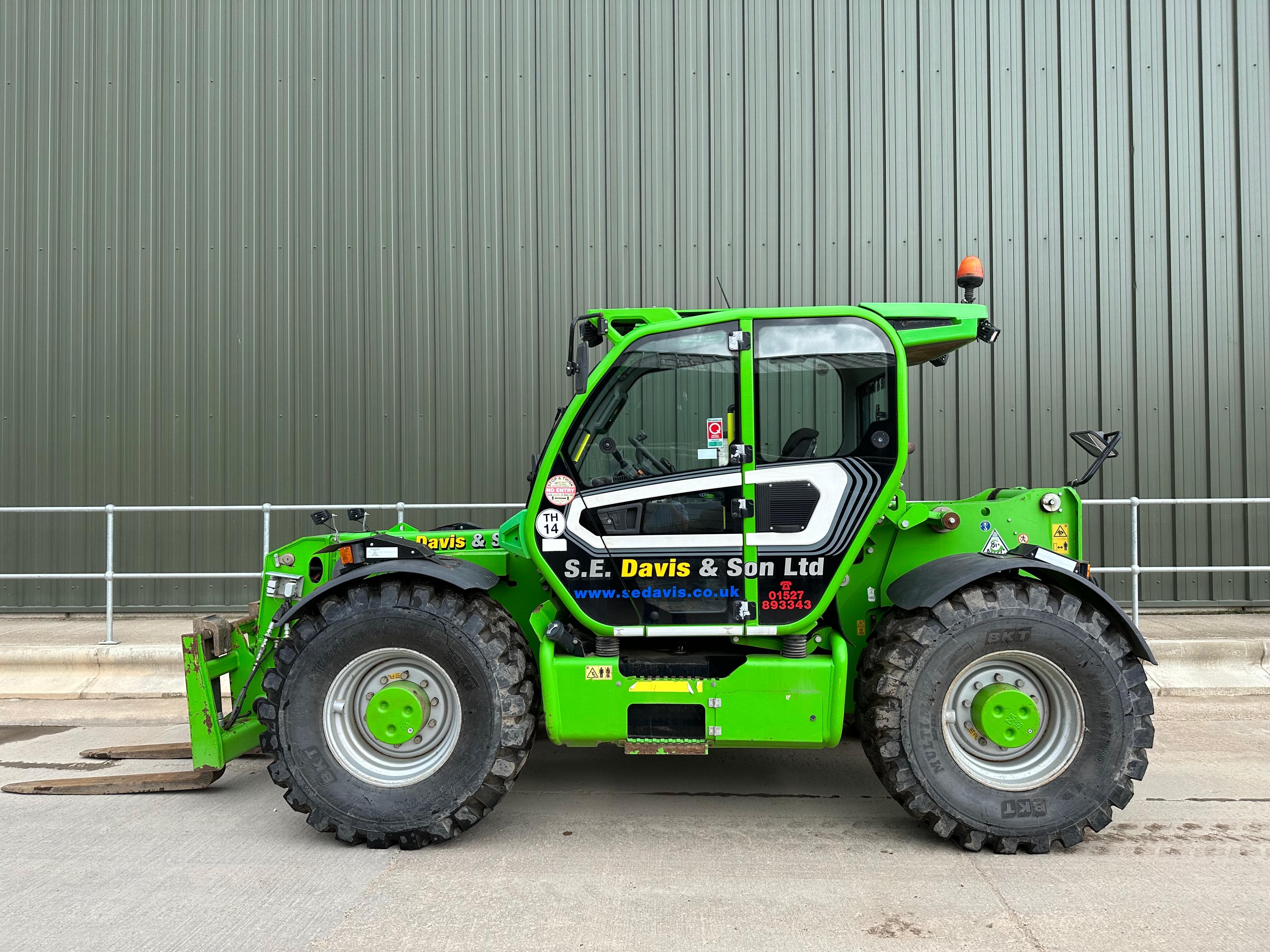 Merlo TF50.8